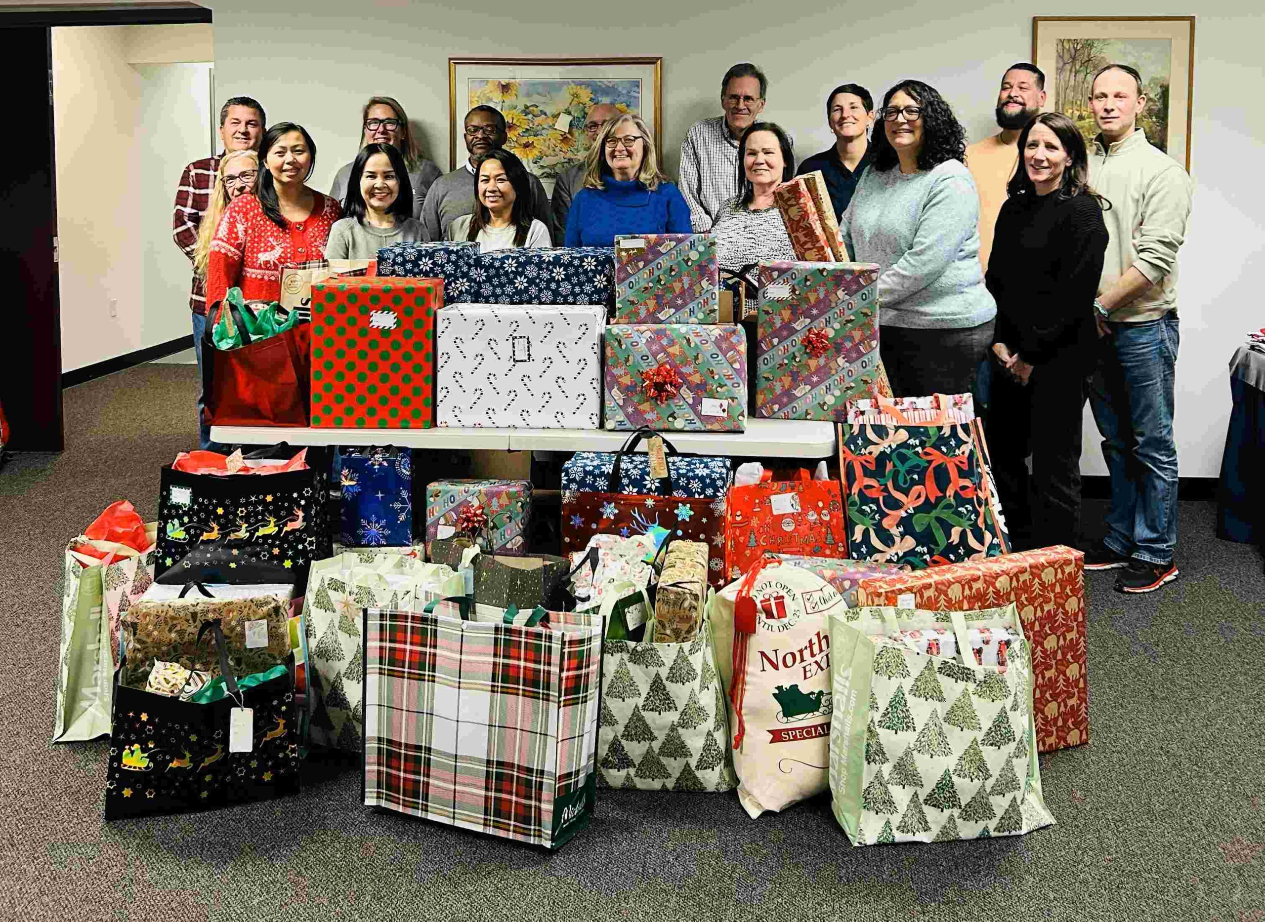 Silver Lining Mentoring Holiday Gift Drive